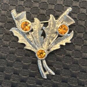 Vintage Scottish Celtic Pin/Brooch Thistle Flowers